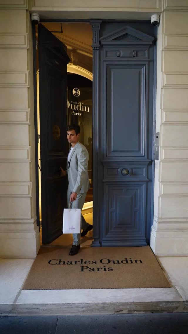 You choose.
We deliver.
From 8, Place Vendôme to your suite, because time shouldn’t have to wait.
Each Charles Oudin watch is made to order, personalised, then delivered directly to you.

Thank you @RitzParis

#CharlesOudin #PlaceVendome #RitzParis #ExpressDelivery